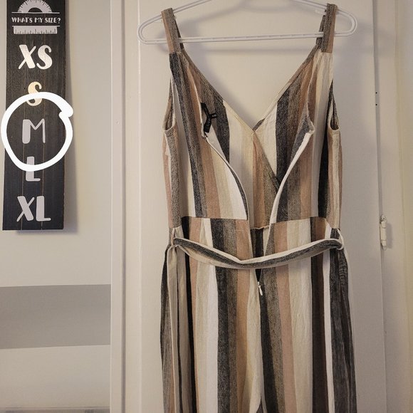 Striped Dynamite jumpsuit with belt (M) - Picture 4 of 6